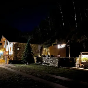 Cal Batlle Casa rural La Cortinada